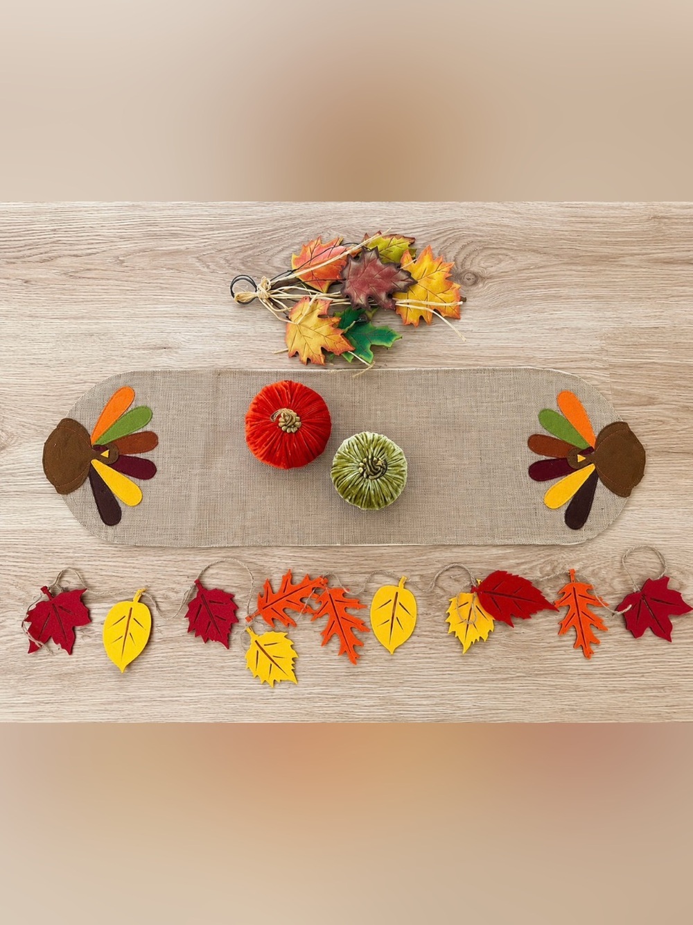 Thanksgiving Lot Turkey Table Runner pumpkins Garland Leaf wall hanging Fall